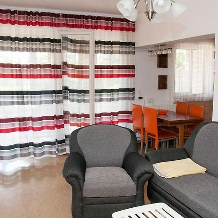 Holiday Home Skale Бъртонигла Екстериор снимка